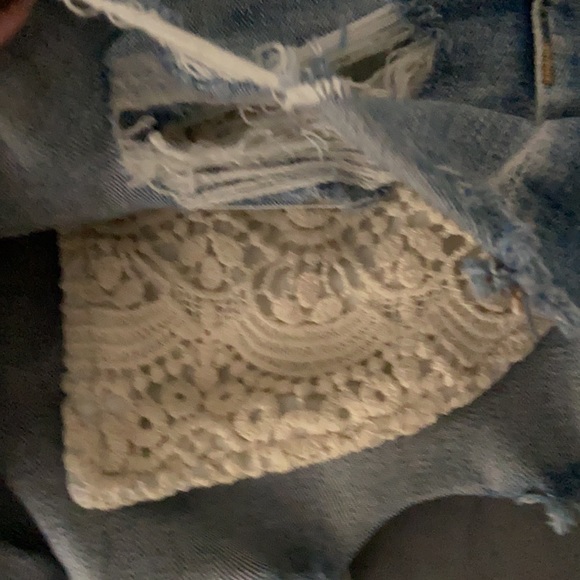 American Eagle Blue Distressed Shorts - Picture 3 of 5
